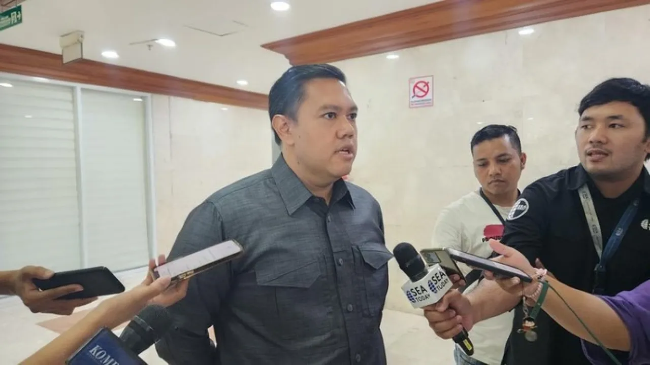 ketua-dpp-golkar-dave-laksono_169